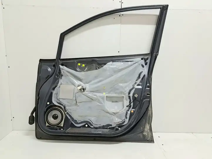 Honda FR-V (2004 - 2009) Дверь — фото 3