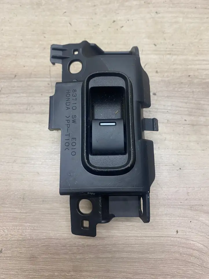 Honda CR-V (2006 - 2009) 83710SWE010 Кнопка стеклоподъемников — фото 1