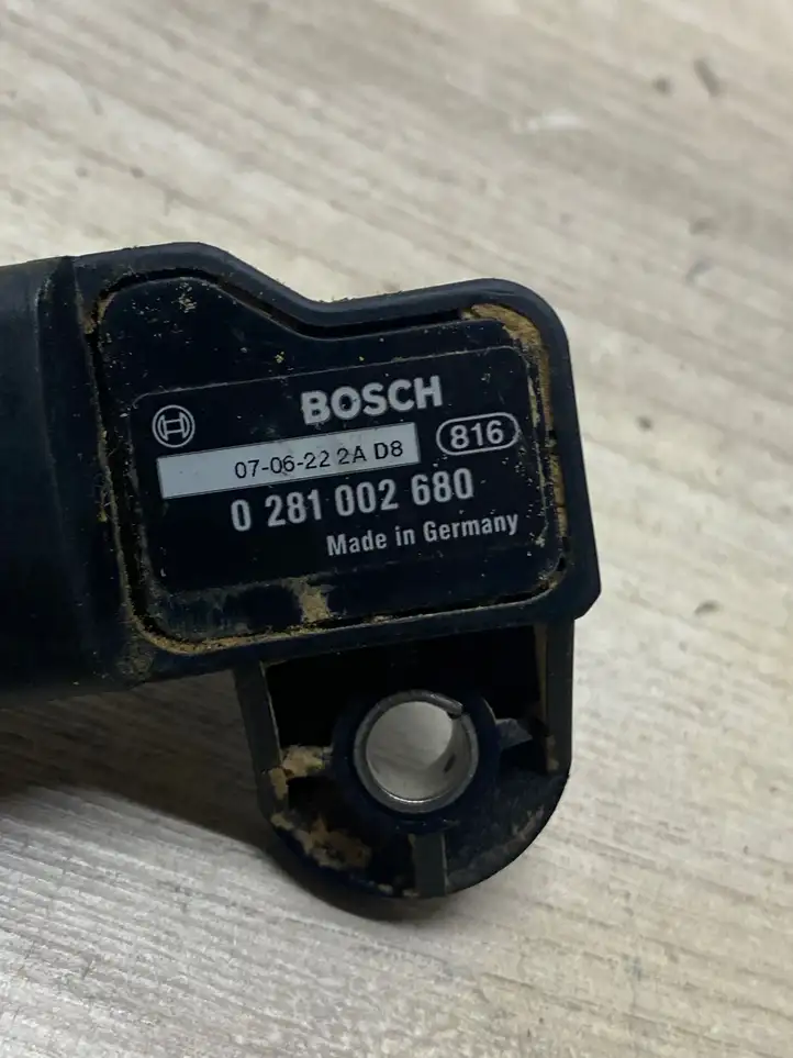 Honda Accord (2008 - 2016) 0281002680 Датчик давления воздуха впуска — фото 4