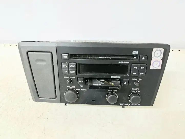Volvo V70 (2000 - 2004) 306576371 Магнитола / мультимедийная система — фото 1