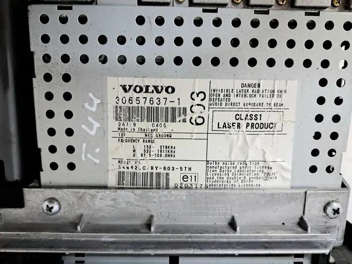 Volvo V70 (2000 - 2004) 306576371 Магнитола / мультимедийная система — фото 5