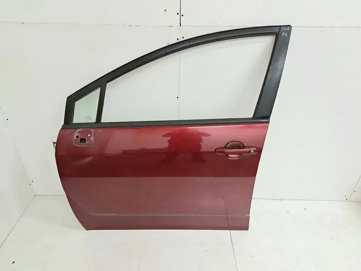 Toyota Corolla Verso AR10 (2004 - 2009) Дверь — фото 1