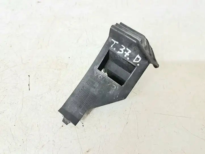 Volvo V50 (2004 - 2008) 30678482 Кронштейн переднего бампера — фото 1