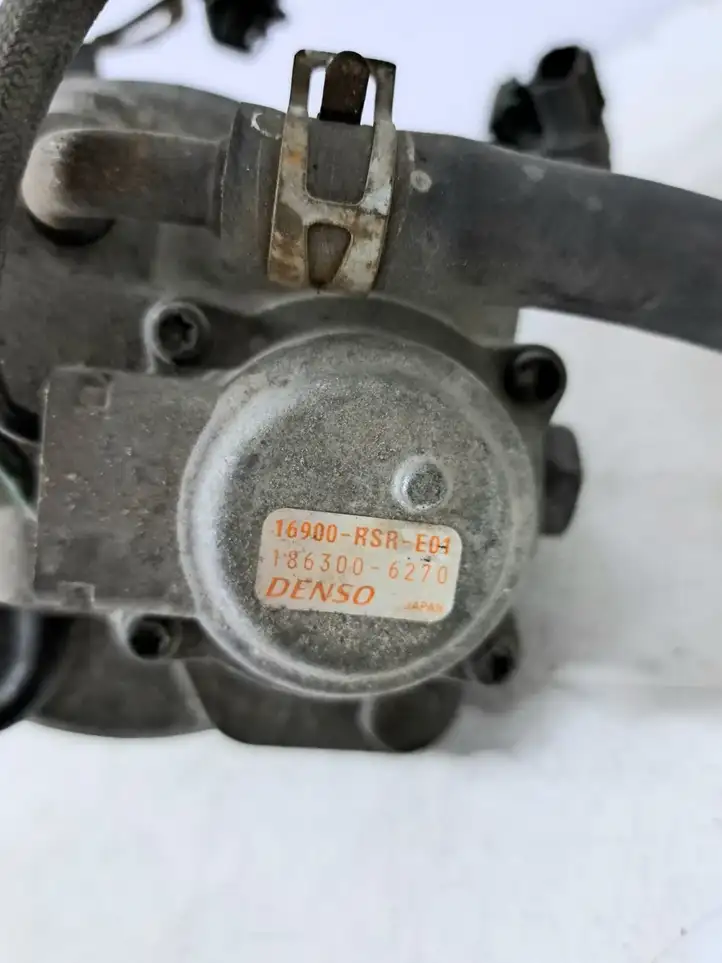 Honda Civic (2006 - 2011) 1863006270 Корпус топливного фильтра — фото 2
