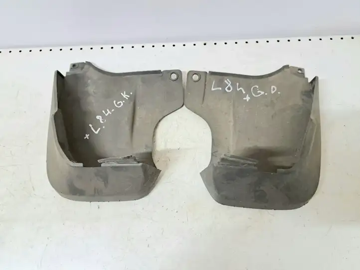 Honda Civic (2006 - 2011) Задний брызговик — фото 1