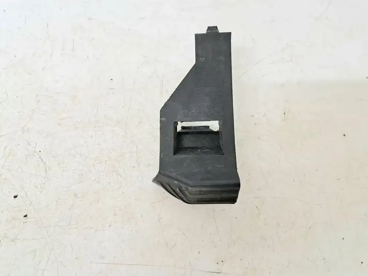 Volvo V50 (2004 - 2008) 30678482 Кронштейн переднего бампера — фото 1