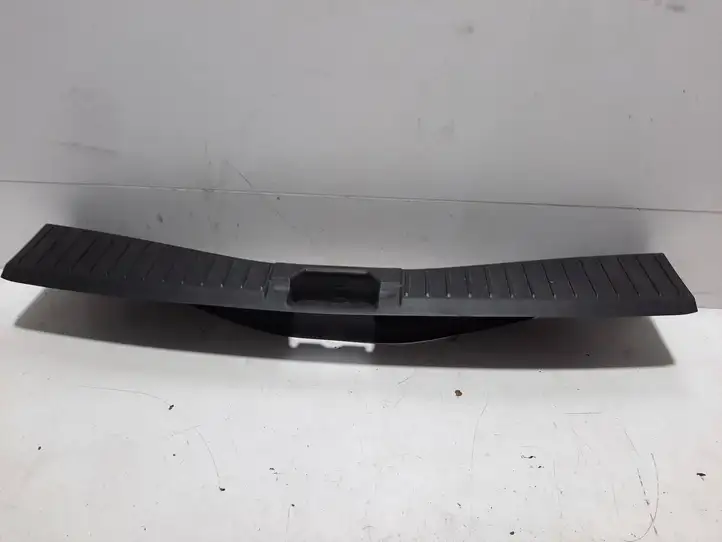Ford Focus Grand C-MAX (2010 - 2019) AM51R40320ACW Отделка порога багажника — фото 4