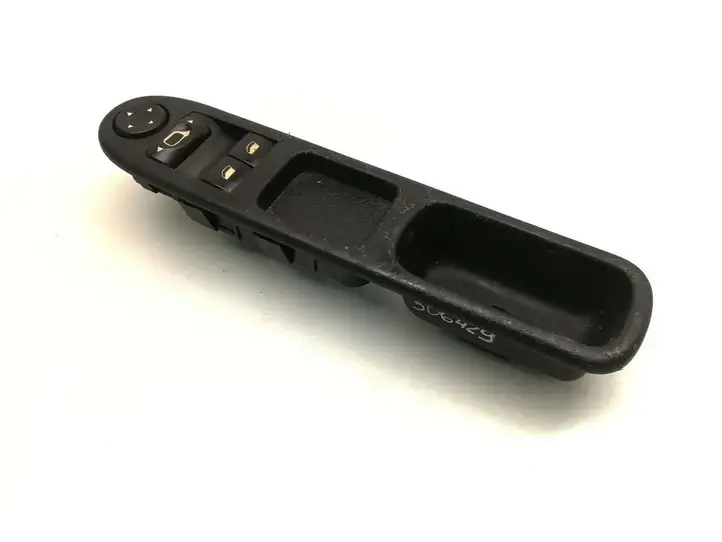 Peugeot 307 (2005 - 2008) 96351622XT Блок кнопок стеклоподъемников — фото 1
