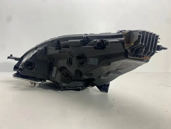 Tesla Model 3 (2017 - 2023) 107737640b Передняя фара — фото 6