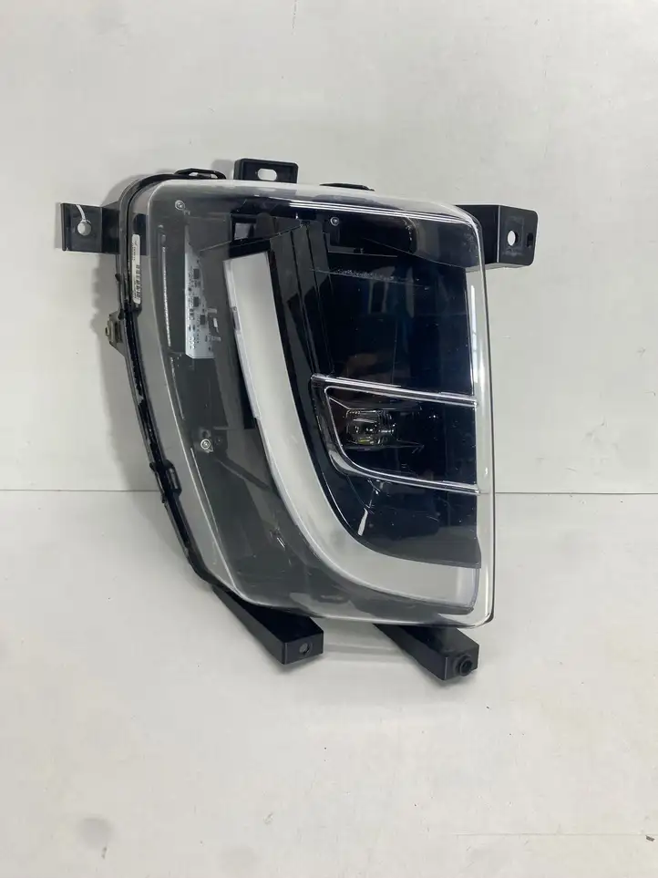Tesla Model X (2015 - 2021) 103433100A Передняя фара — фото 1