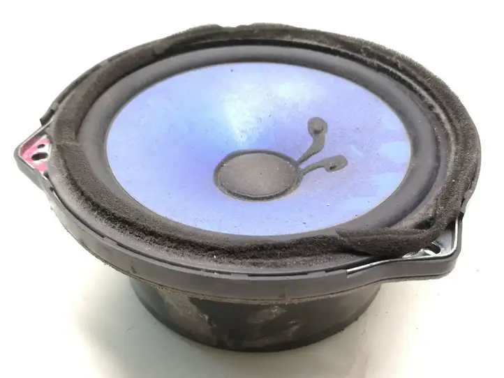Kia Sorento (2006 - 2009)  963303E001 Громкоговоритель (громкоговорители) в задних дверях