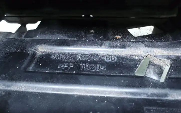 Ford Focus (2005 - 2008) 4M5110757BB Ящик аккумулятора — фото 5