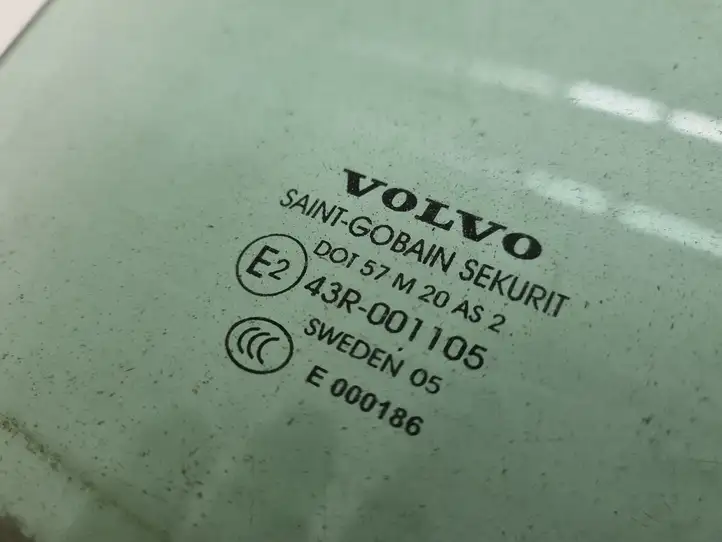 Volvo V50 (2004 - 2008) AS2 Стекло передней двери — фото 3