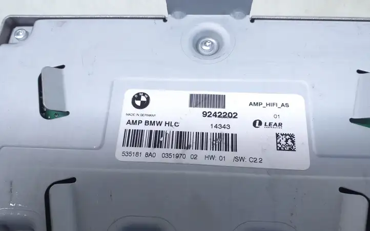 BMW 1 F20 F21 (2011 - 2019)  9242202 Звукоусилитель