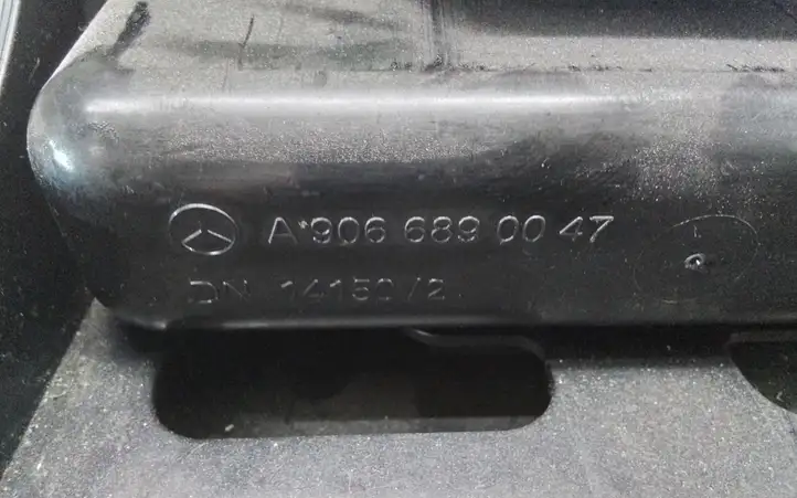 Mercedes-Benz Sprinter W906 (2006 - 2018) A9066890047 Прочие детали салона — фото 3