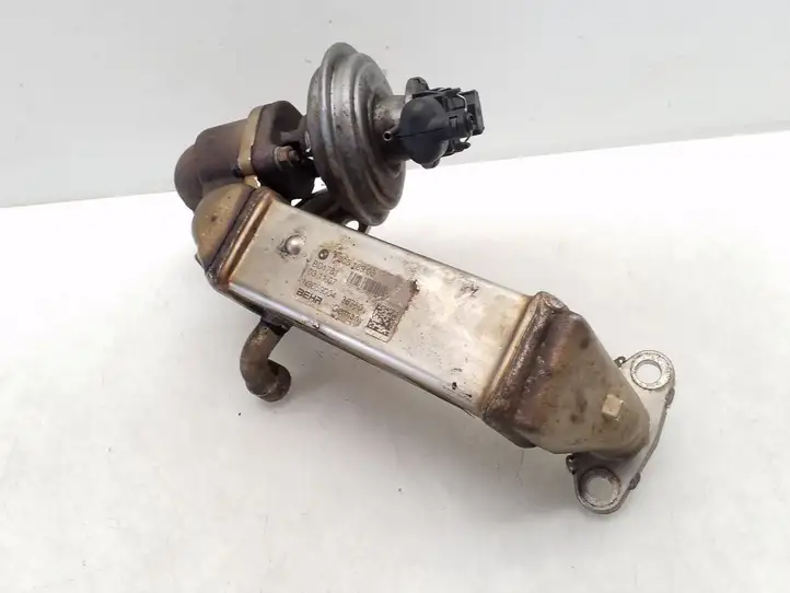 BMW 1 E81 E87 (2004 - 2011)  7805189 Охладитель EGR