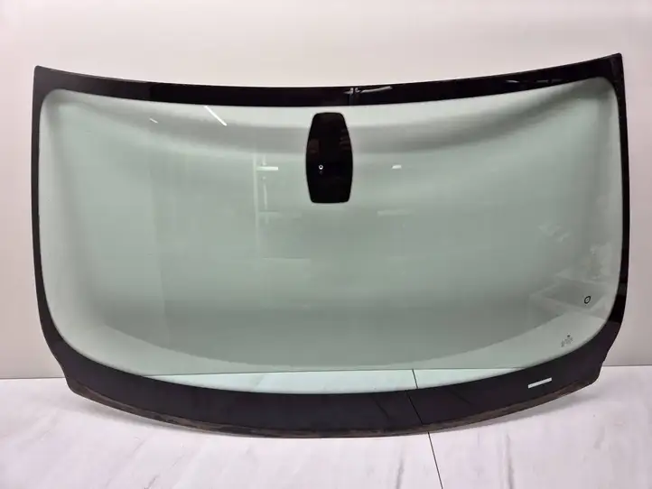 BMW 3 E90 E91 (2005 - 2012) 43R001586 Переднее стекло — фото 1