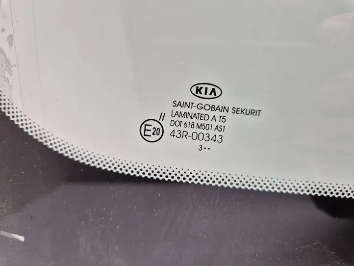 Kia Ceed (2012 - 2015) 43R00343 Переднее стекло — фото 6