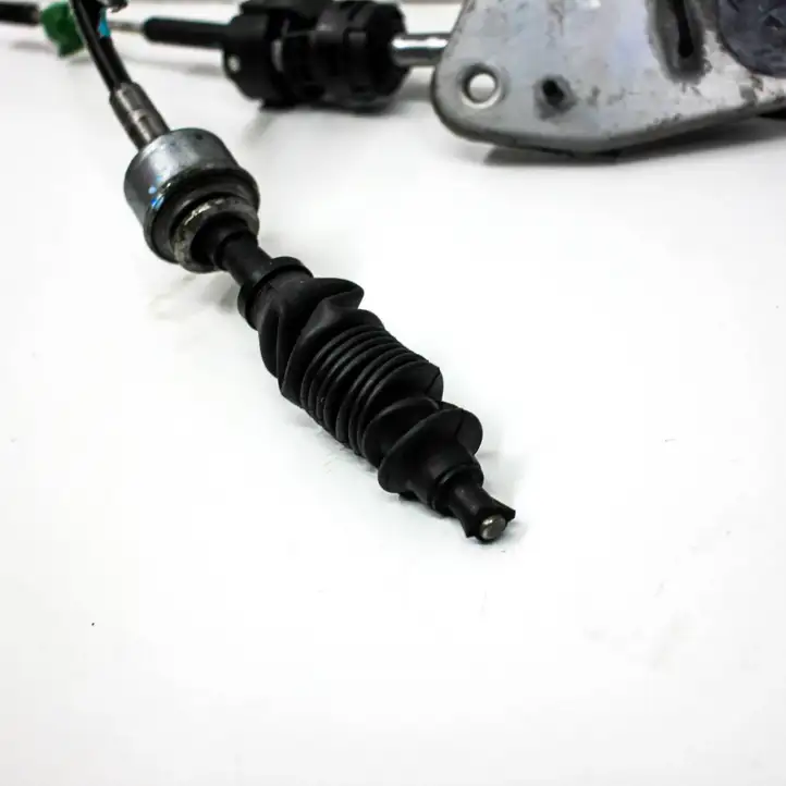 Toyota Corolla E210 E21 (2018 - )  3382002B00 Трос переключения передач