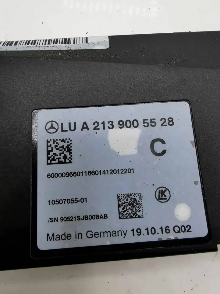 Mercedes-Benz E W213 (2016 - ) A2139005528 Блок управления зажиганием — фото 4