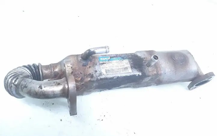 Toyota Yaris (2005 - 2009)  256010N010 Охладитель EGR