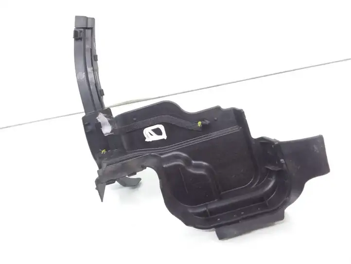 Toyota Auris E180 (2012 - 2018) 5382502041 Прочие детали моторного отсека — фото 2