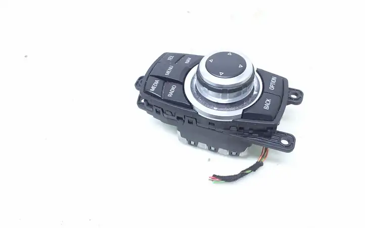 BMW 1 F20 F21 (2011 - 2019) 9267955 Контроллер мультимедийной системы — фото 3