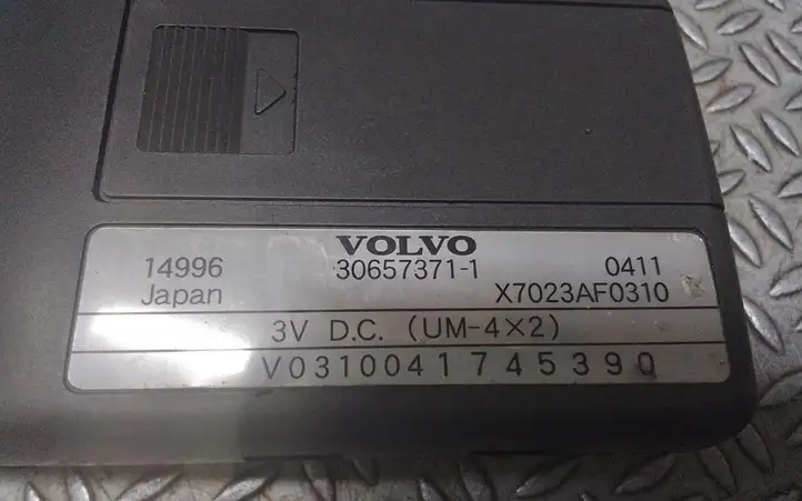 Volvo V70 (2004 - 2007) 306573711 Контроллер мультимедийной системы — фото 2