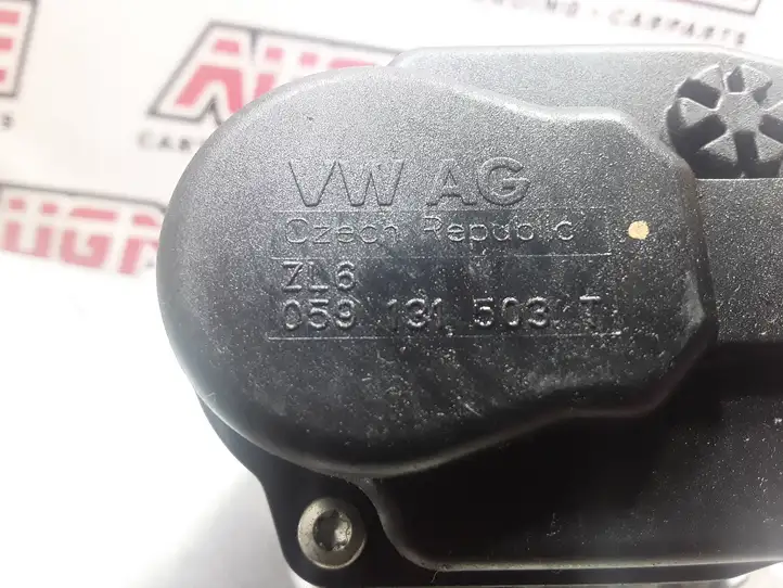Audi A4 S4 B8 8K (2011 - 2015) 059131515CG Охладитель клапана EGR — фото 5