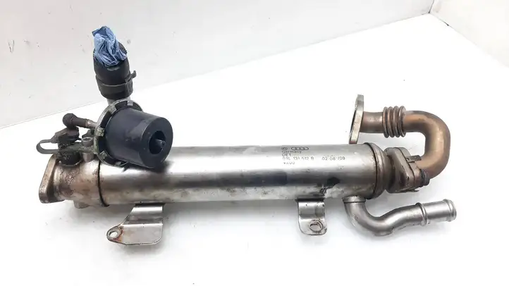 Volkswagen PASSAT B6 (2005 - 2010)  03L131512B Охладитель EGR