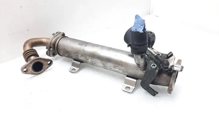Volkswagen PASSAT B6 (2005 - 2010)  03L131512B Охладитель EGR