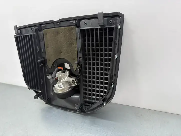 Porsche Macan (95B) (2019 - ) 95B858189C Часы — фото 2
