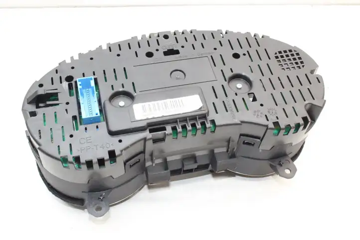 Audi TT TTS Mk2 (2010 - 2014) 8J0920981D Спидометр — фото 5