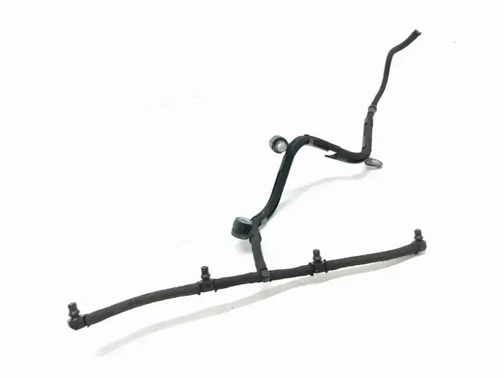 Opel Astra H (2004 - 2009) 8973635170 Шланг обратки топлива — фото 3