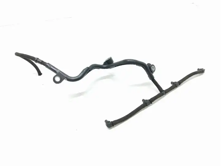Opel Astra H (2004 - 2009) 8973635170 Шланг обратки топлива — фото 4