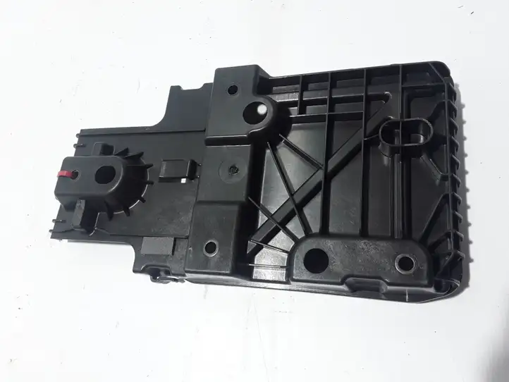 Volvo S90, V90 (2016 - 2020) 31688220 Держатель аккумулятора — фото 2