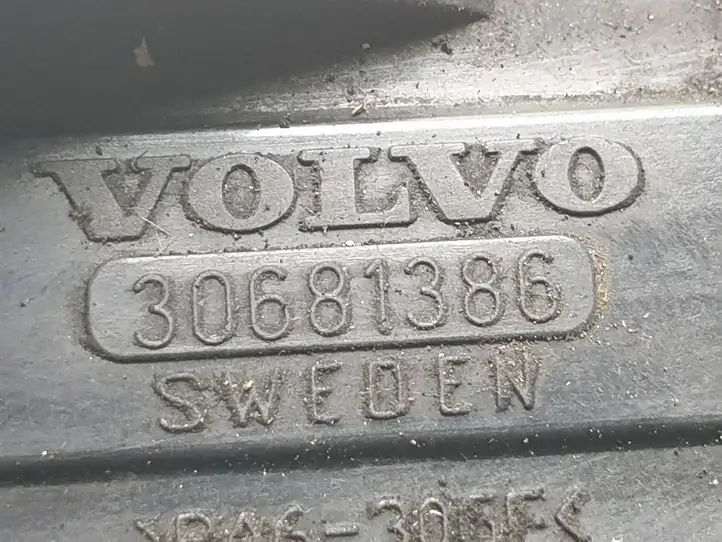 Volvo V50 (2004 - 2008) 30681386 Кронштейн троса переключения передач — фото 6