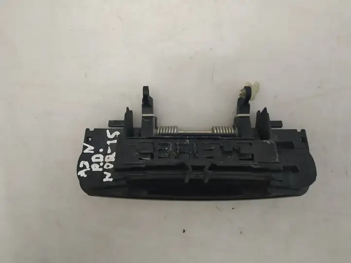 Audi A3/S3 8P (2008 - 2013) 4B0839885 Наружная ручка двери — фото 4