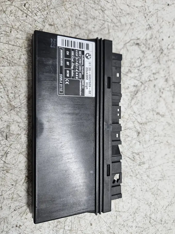 BMW 5 E60 E61 (2004 - 2010) 6135695752902 Модуль комфорта — фото 3