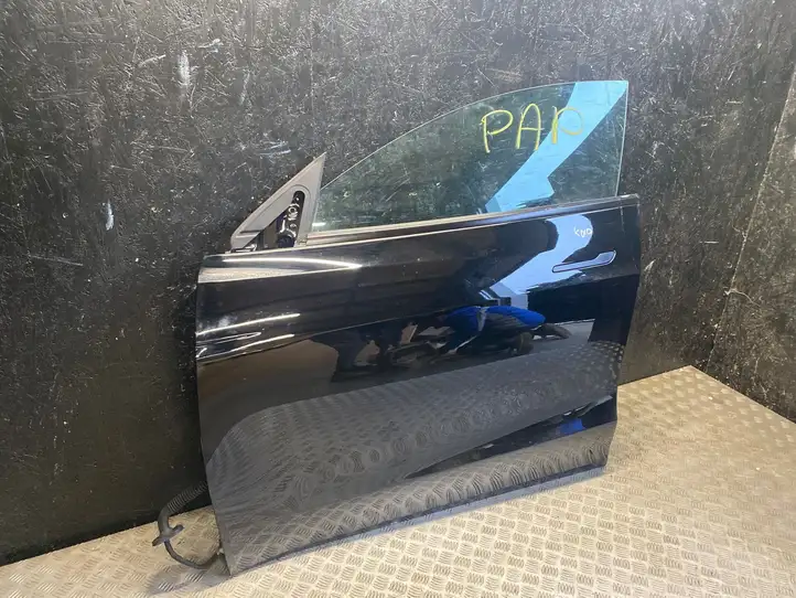 Tesla Model Y (2019 - 2024) Дверь — фото 1