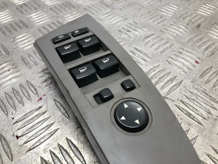BMW 5 E60 E61 (2004 - 2010) 6939108 Кнопка стеклоподъемников — фото 2