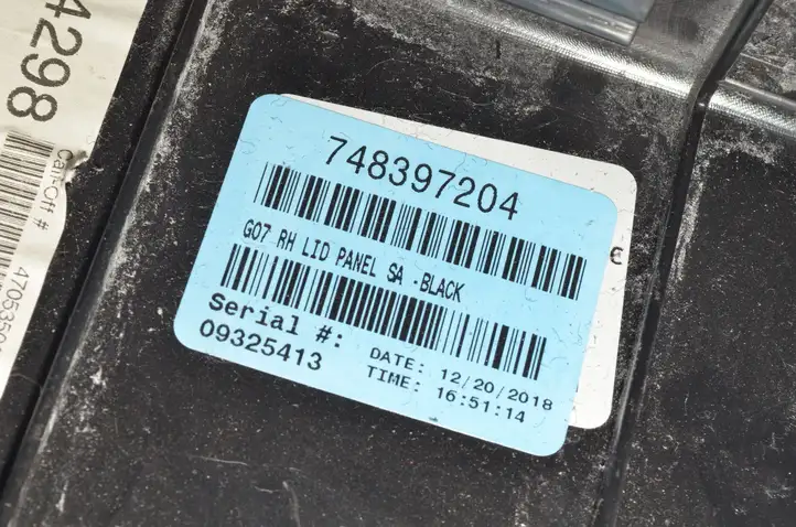 BMW X7 G07 (2018 - ) 7438966 Прочая отделка багажника — фото 6
