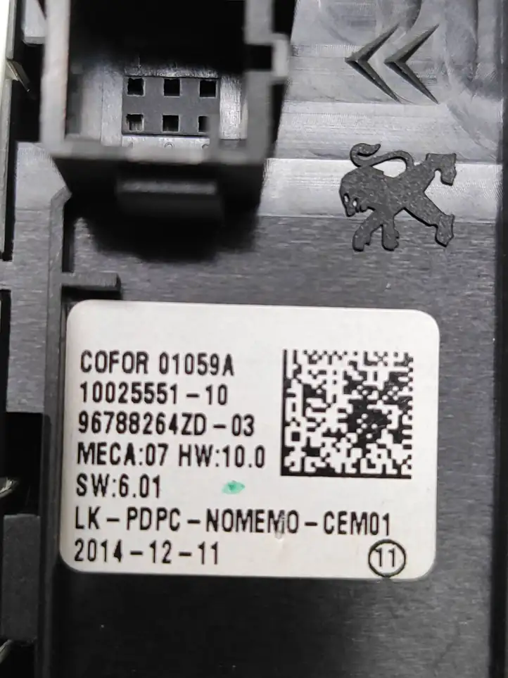 Peugeot 308 (2013 - 2021) 96788264ZD Блок кнопок стеклоподъемников — фото 8