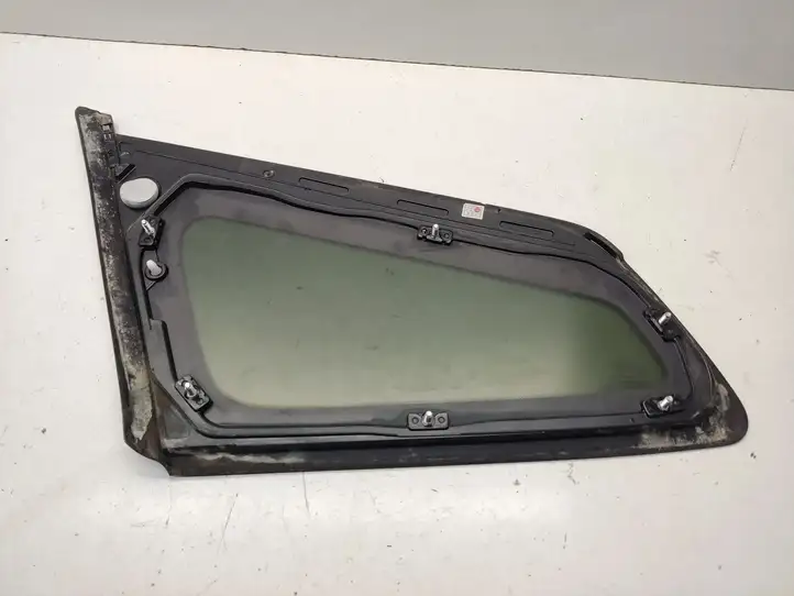 Kia Optima (2015 - 2018) 87820D4300 Заднее боковое стекло — фото 10