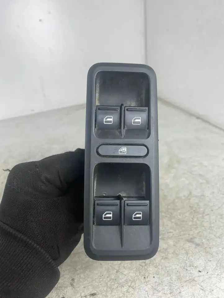 Skoda Yeti (5L) (2009 - 2012) 1Z0959858B Блок кнопок стеклоподъемников — фото 1