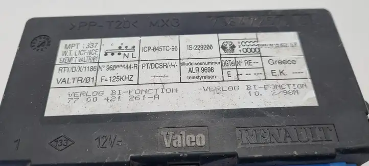 Renault Laguna I (1993 - 2001) 7700421261A Модуль комфорта — фото 4