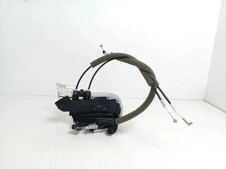 Nissan Juke I F15 (2010 - 2018) 825011KA0A Замок задней двери — фото 1