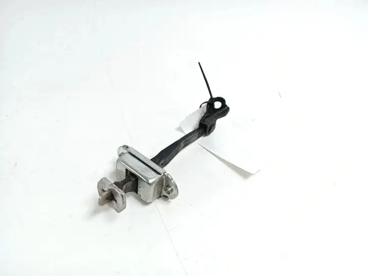 Nissan Juke I F15 (2010 - 2018) 824301KA0A Ограничитель задней двери — фото 2