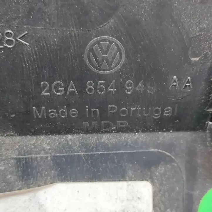 Volkswagen T-Roc (2017 - ) 2GA854949 Молдинги задней двери — фото 7