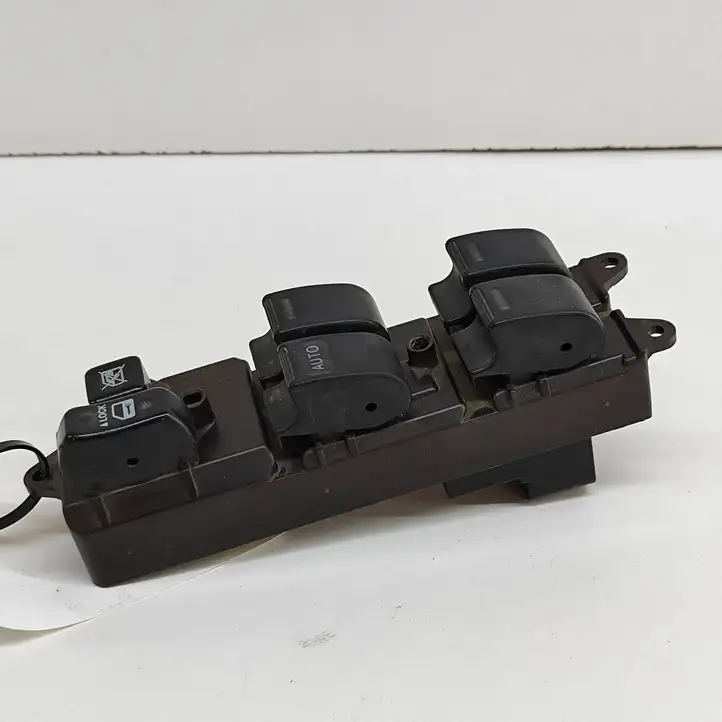 Toyota Hilux (AN10, AN20, AN30) (2004 - 2008) 84820OK101 Блок кнопок стеклоподъемников — фото 2